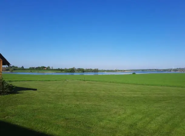 Fjorden fra Roedkaergaard Overnatning på Fyn med udsigt til vandet